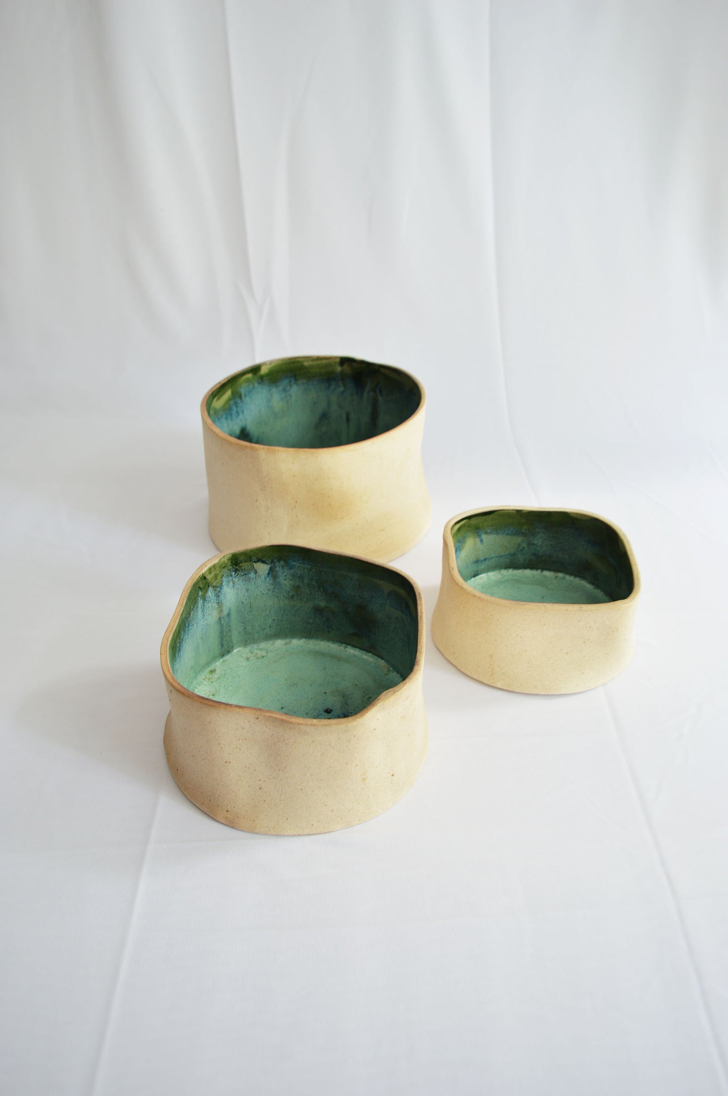 Curvy Serving Bowls- Mottled Green- Wabi Sabi