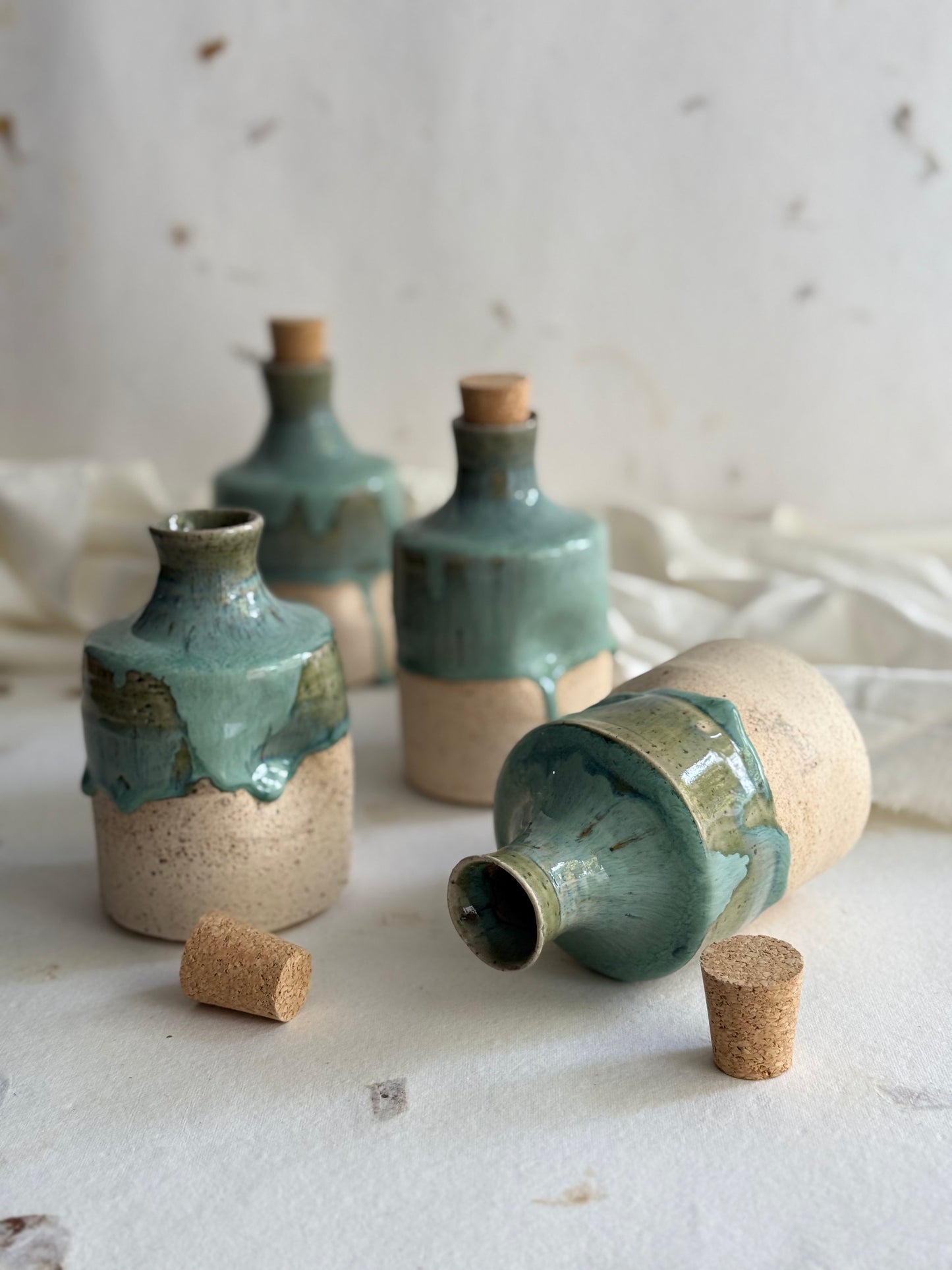 Apothecary Oil Bottle- Mottled Green