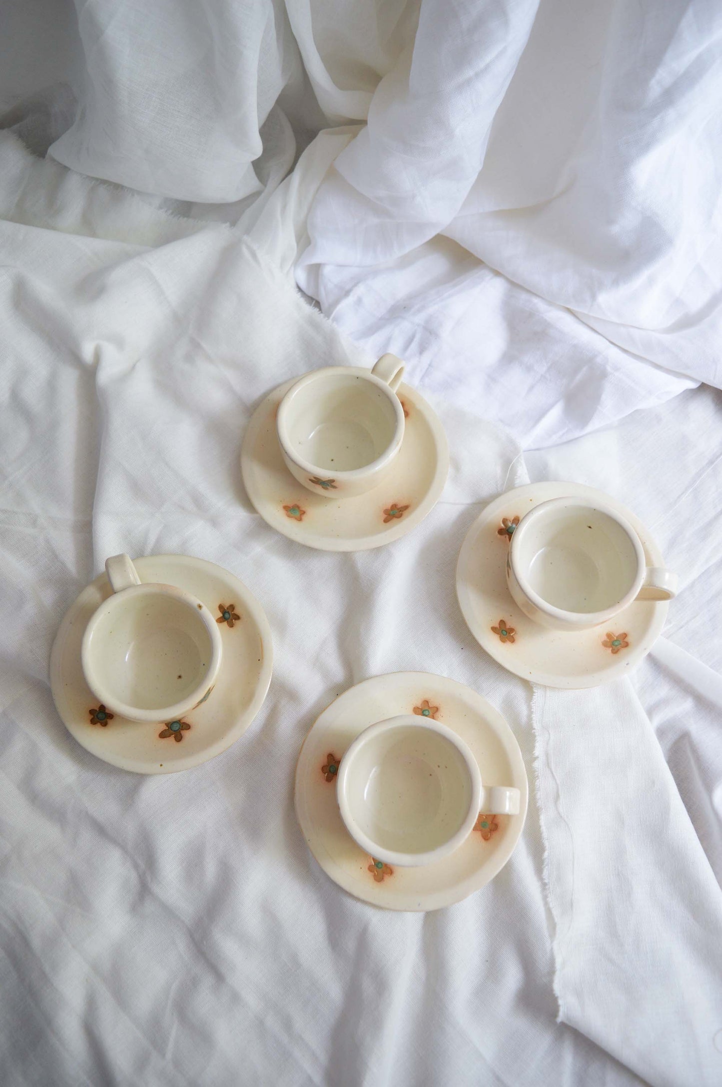 Teacup and Saucer- Orange Daisy- Set of 4