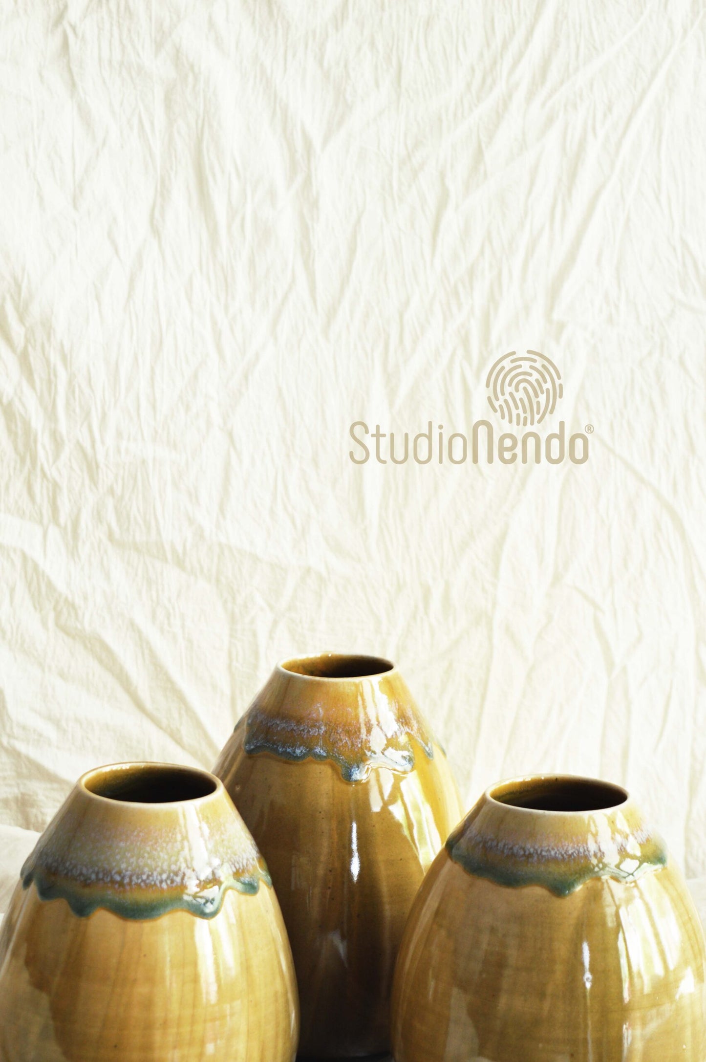 EGG VASE- SMALL