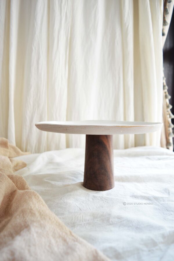 CAKE STAND- CREAM