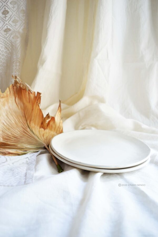 SNACK PLATES-IRREGULAR / ORGANIC- SET OF 2- CREAM