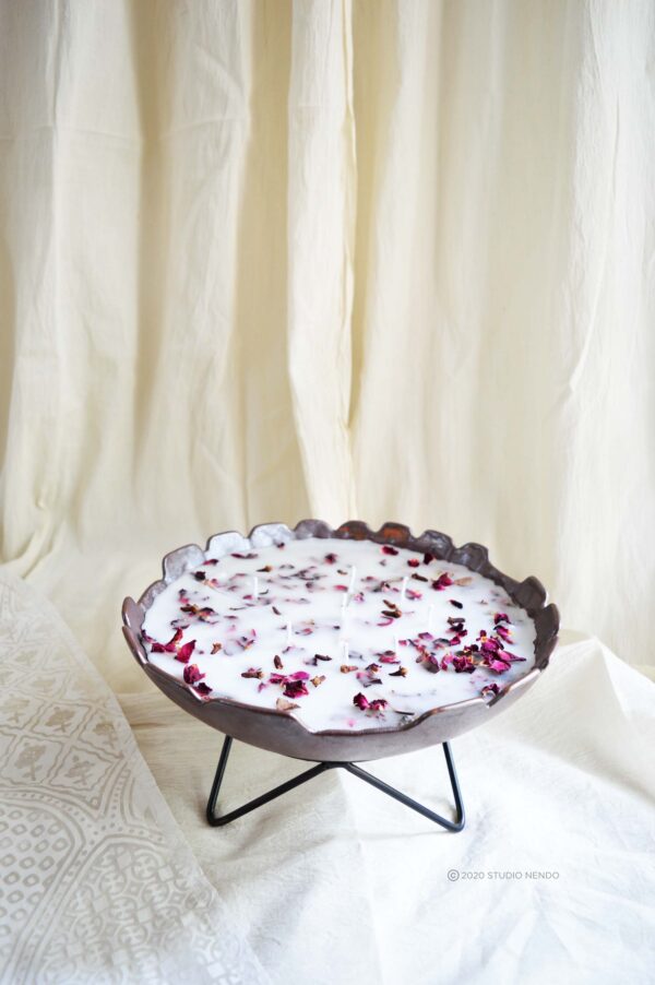 WILDFLOWER MULTIPLE WICK CANDLE-CENTRE PIECE