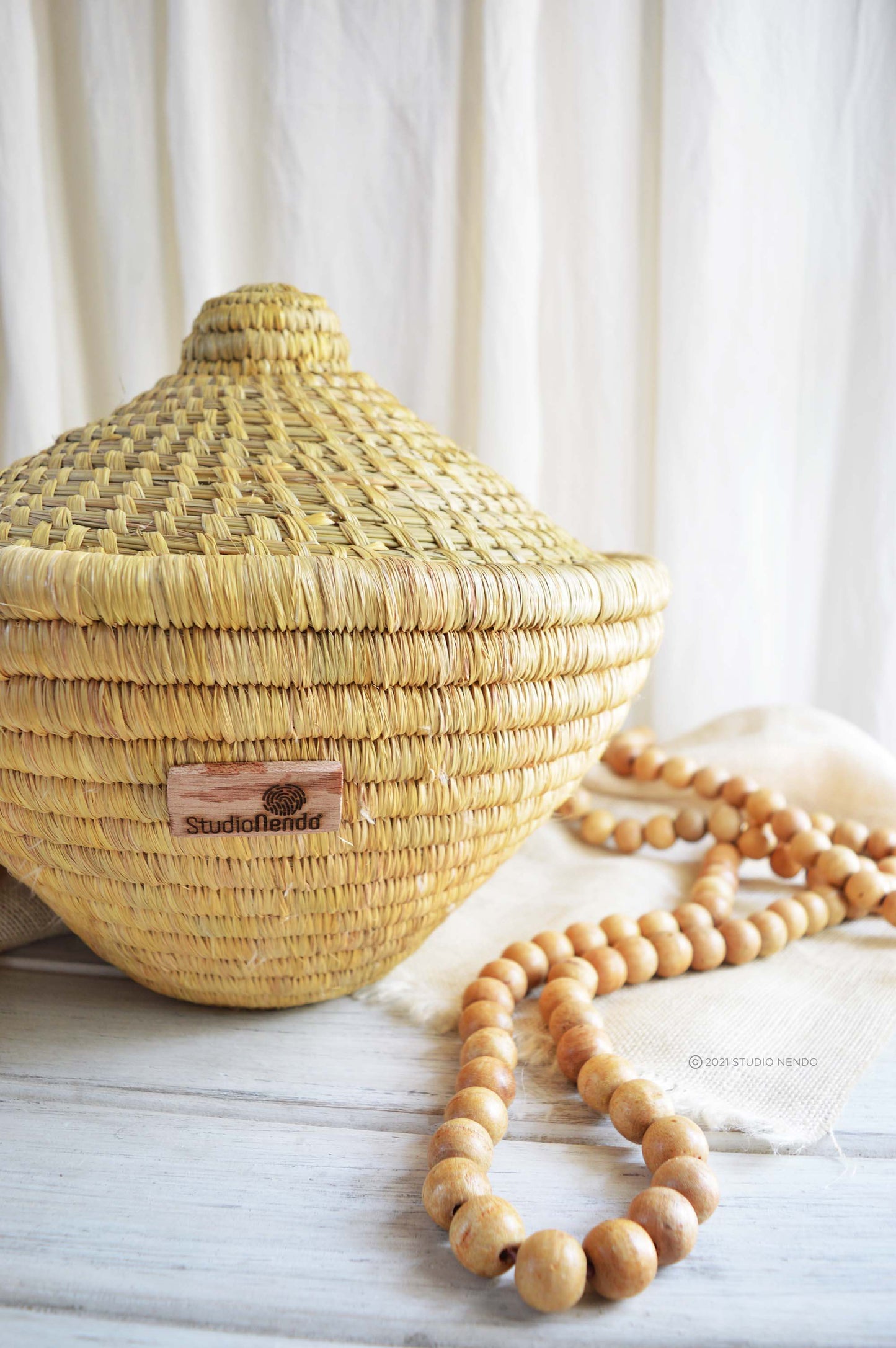 Moonj Grass Lided Bowl Basket