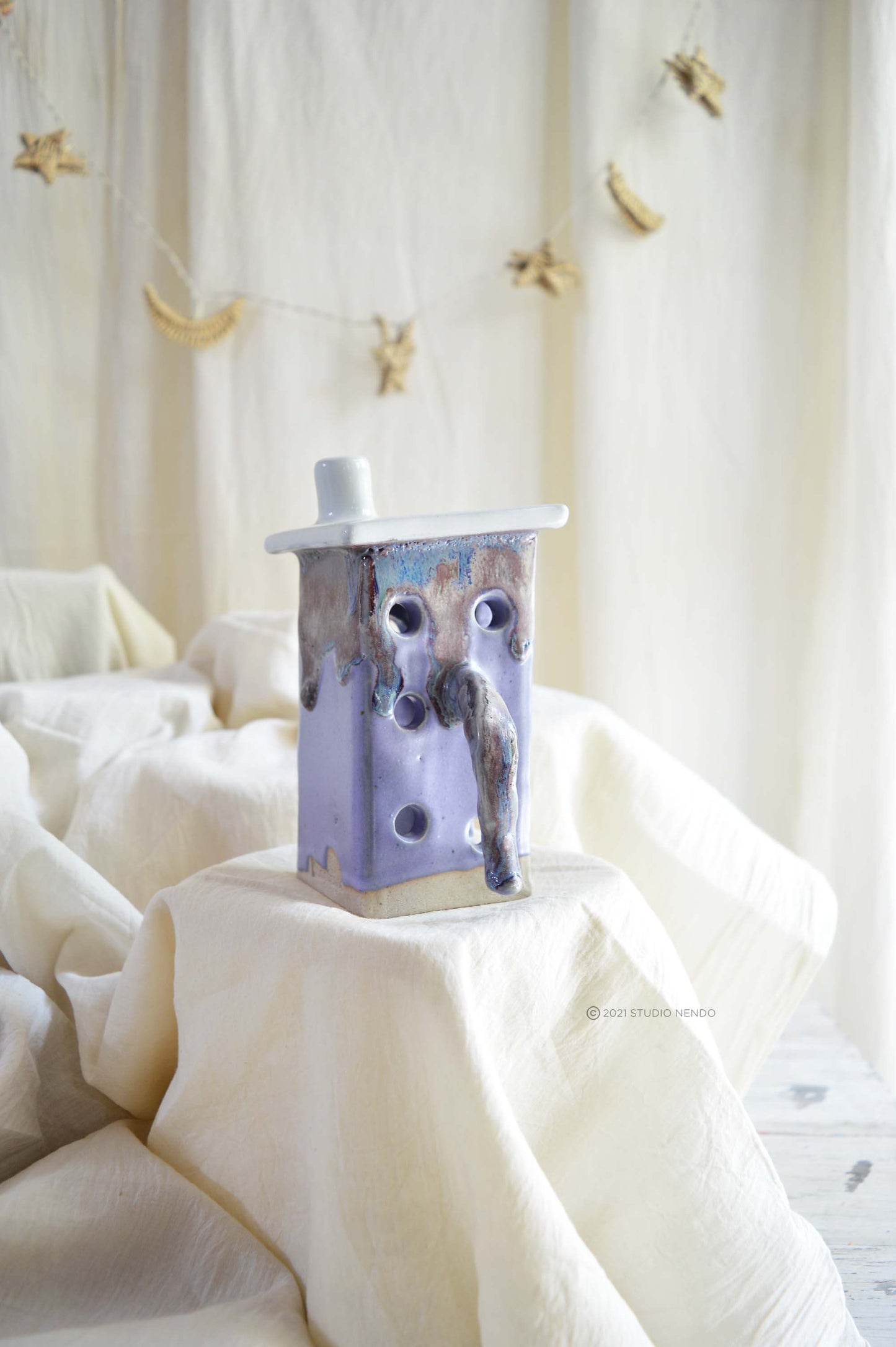 GENIE- MONSTER TEALIGHT HOUSE