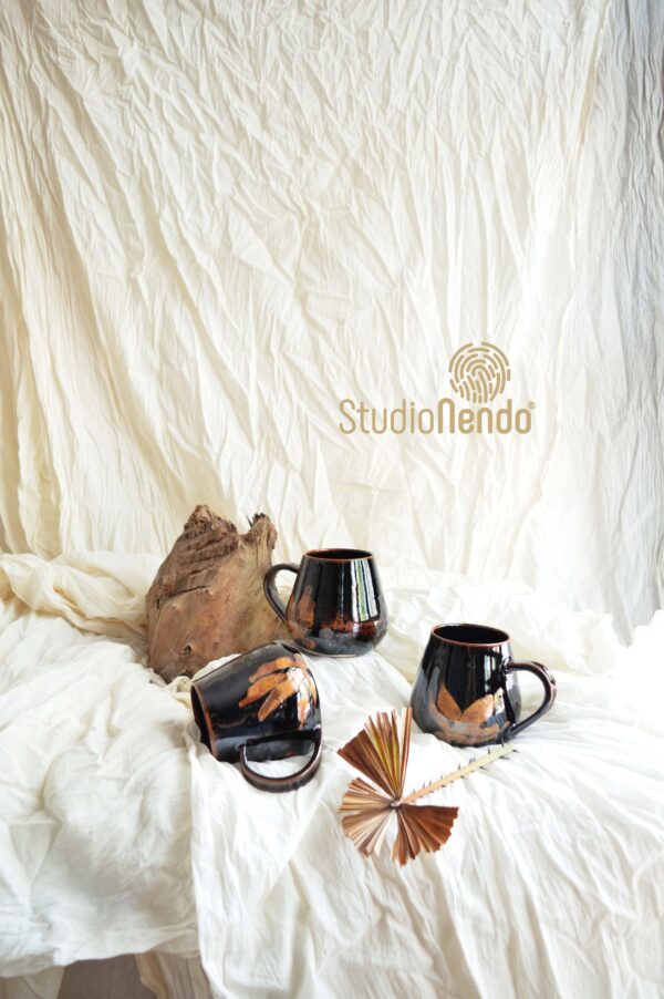 TENMOKU BELLY MUG- BRUSHWORK