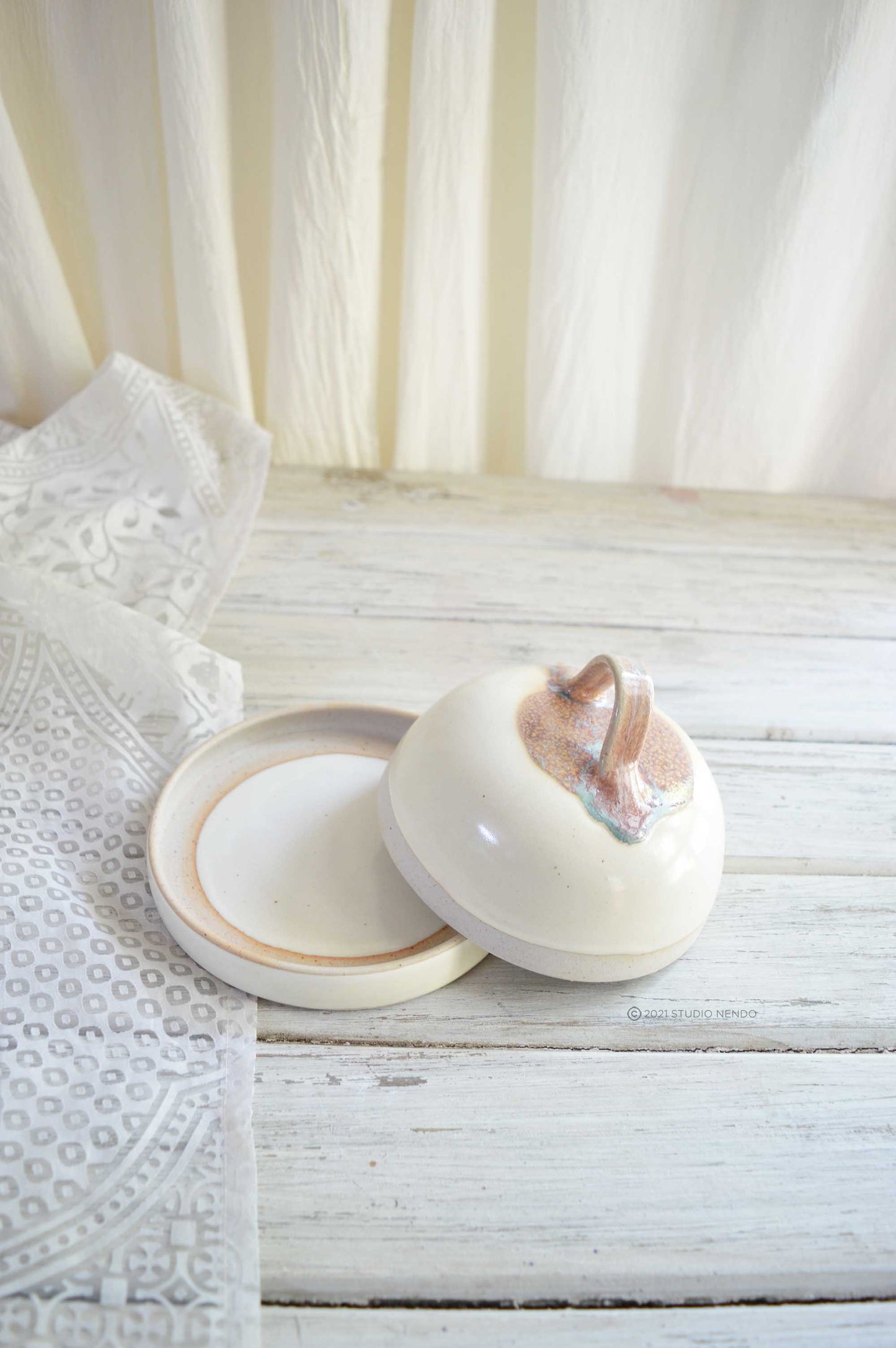 BUTTER DISH- CANDY MELT