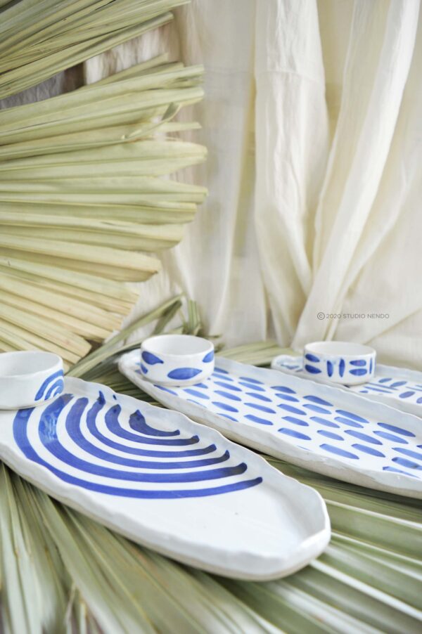 RAINDROP BRUSHWORK SERVING TRAY WITH DIP BOWL