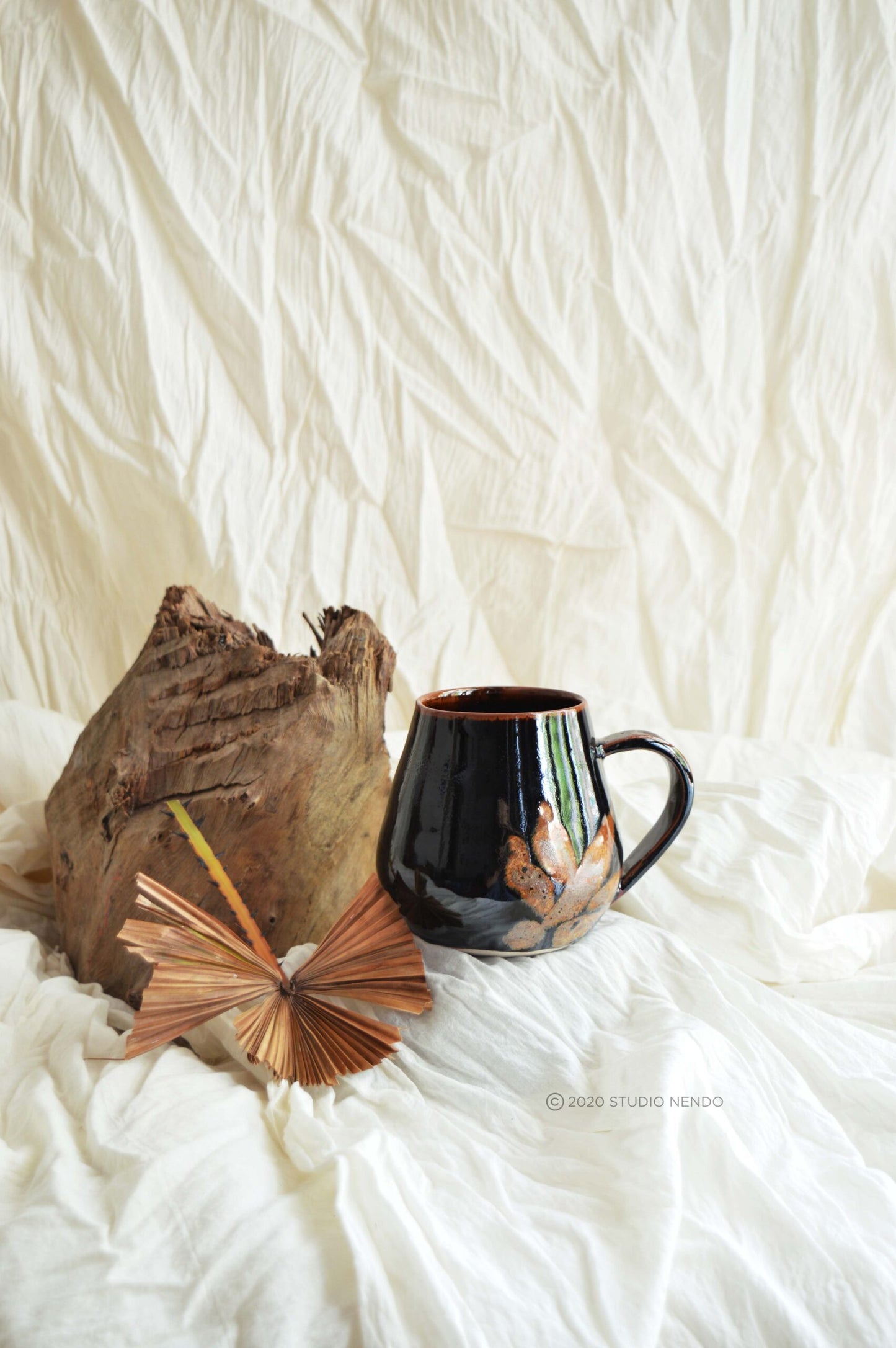 TENMOKU BELLY MUG- BRUSHWORK