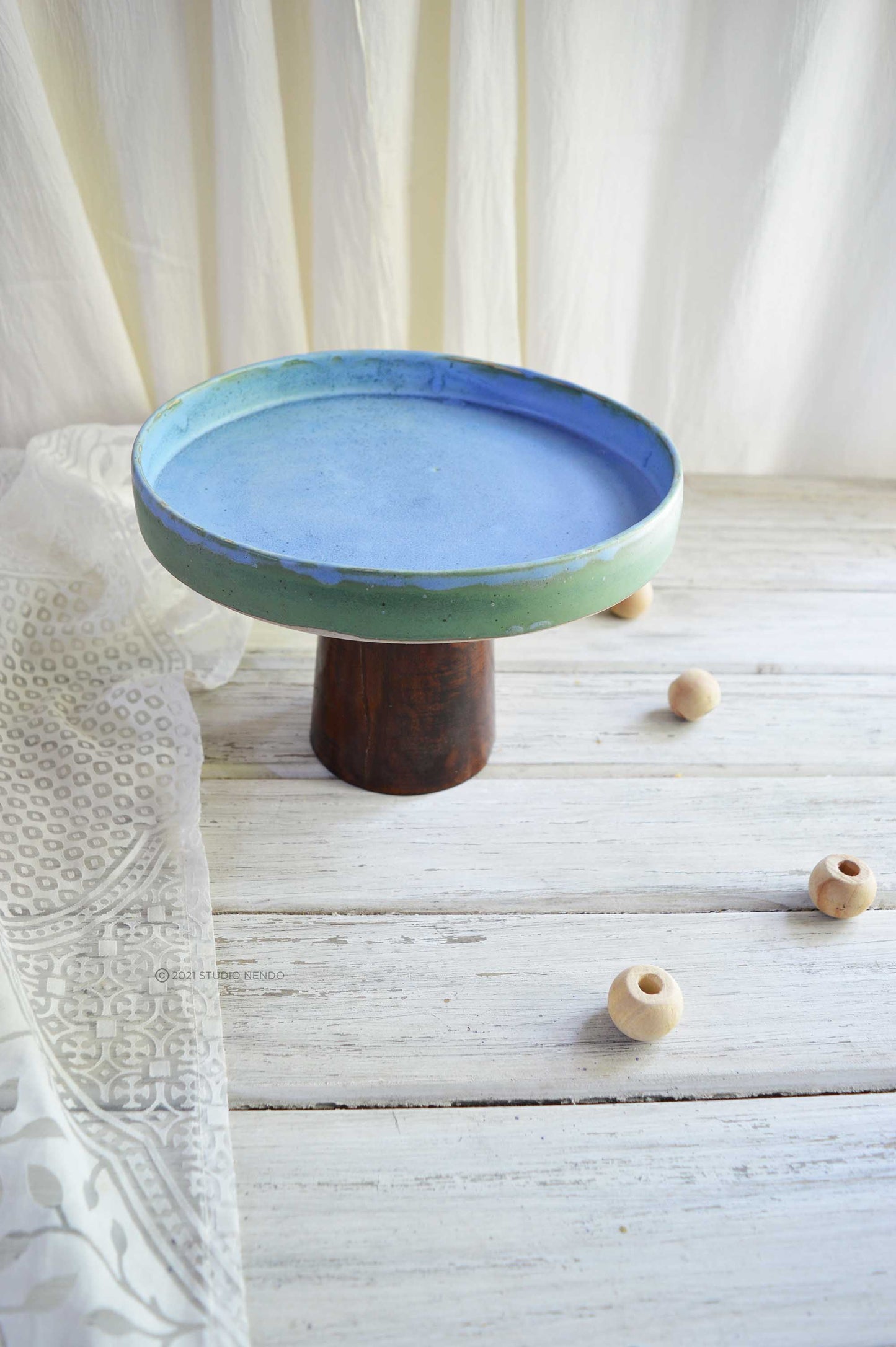 CAKE STAND- TEXTURED MATT BLUE/GREEN