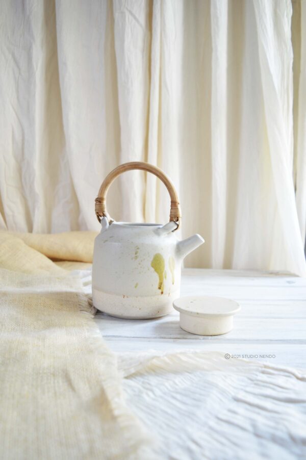 TEAPOT- OATMEAL