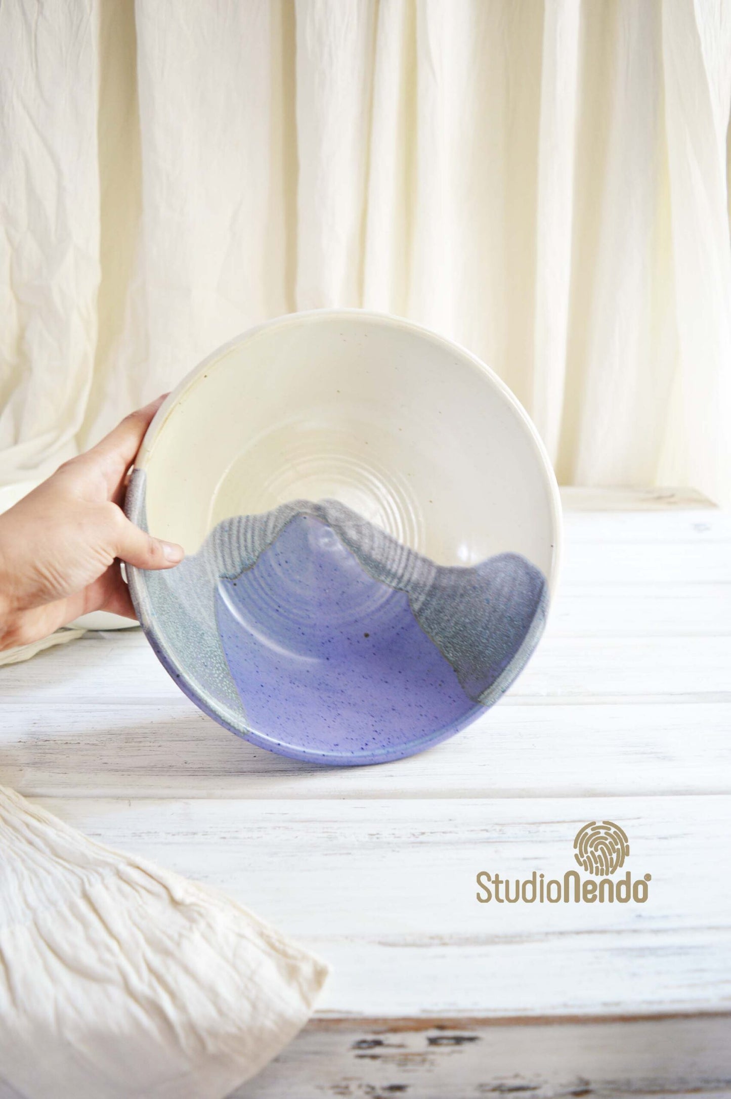 SALAD BOWL- LARGE- HALF N HALF