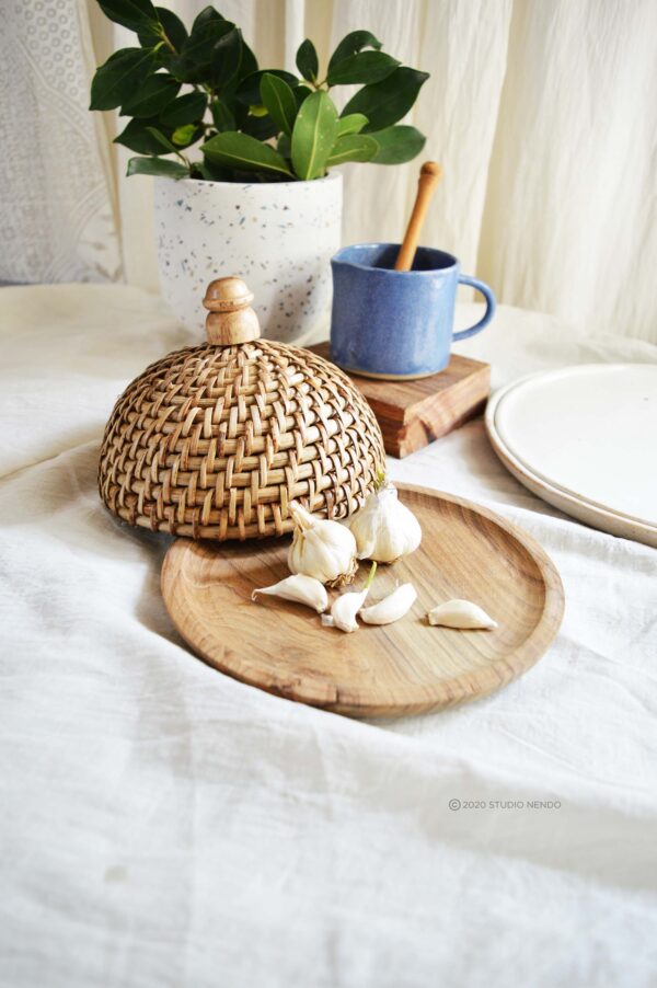 BUTTER CLOCHE