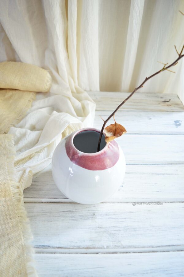 BUD VASE
