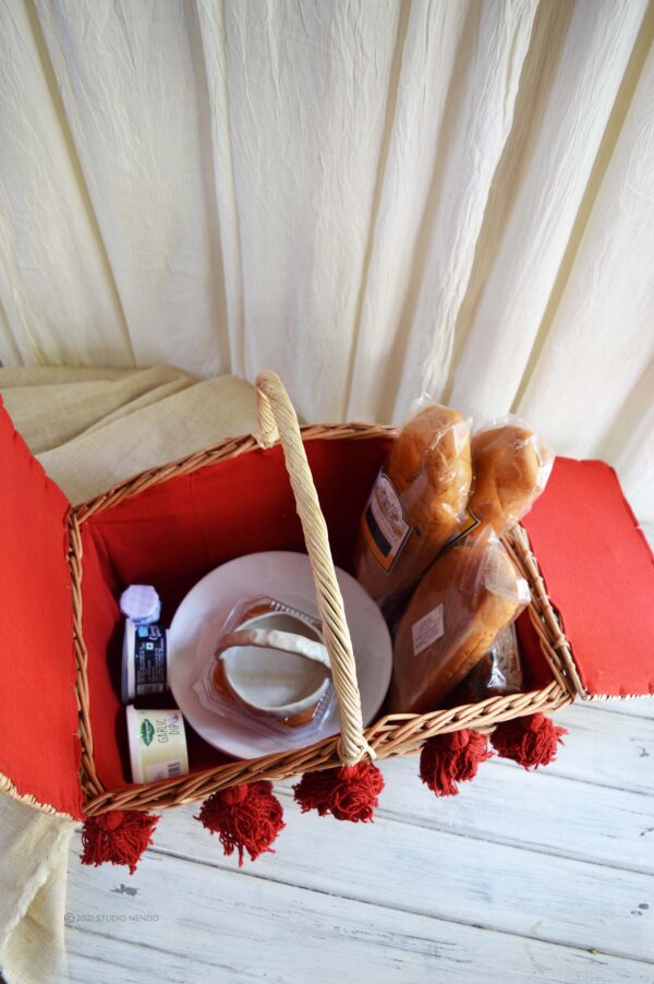 Picnic Basket- Scarlet