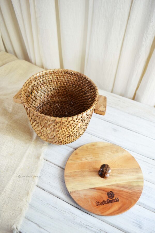 Lidded Storage Basket