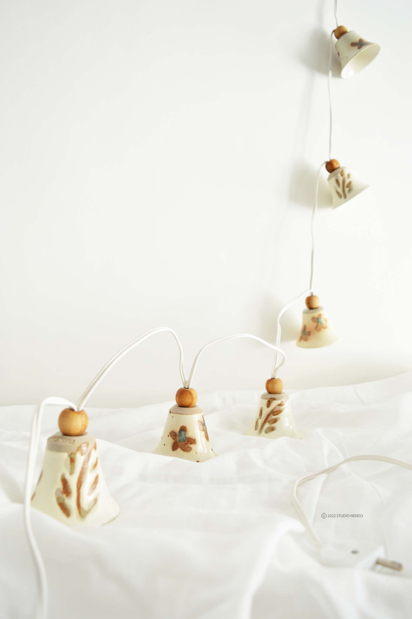 Ceramic String Light- Daisy and Leaf Motif