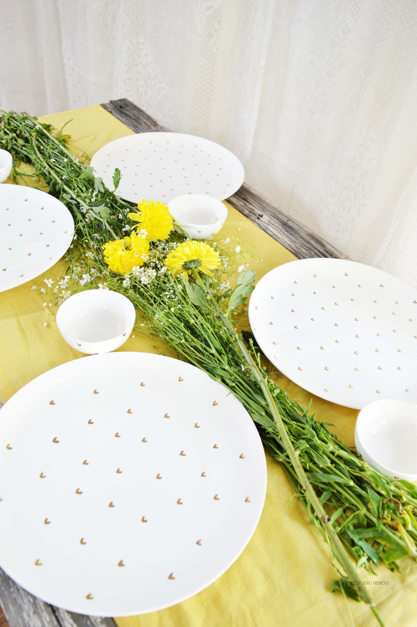 Linen Table Runner with Tassles- Sunshine Yellow