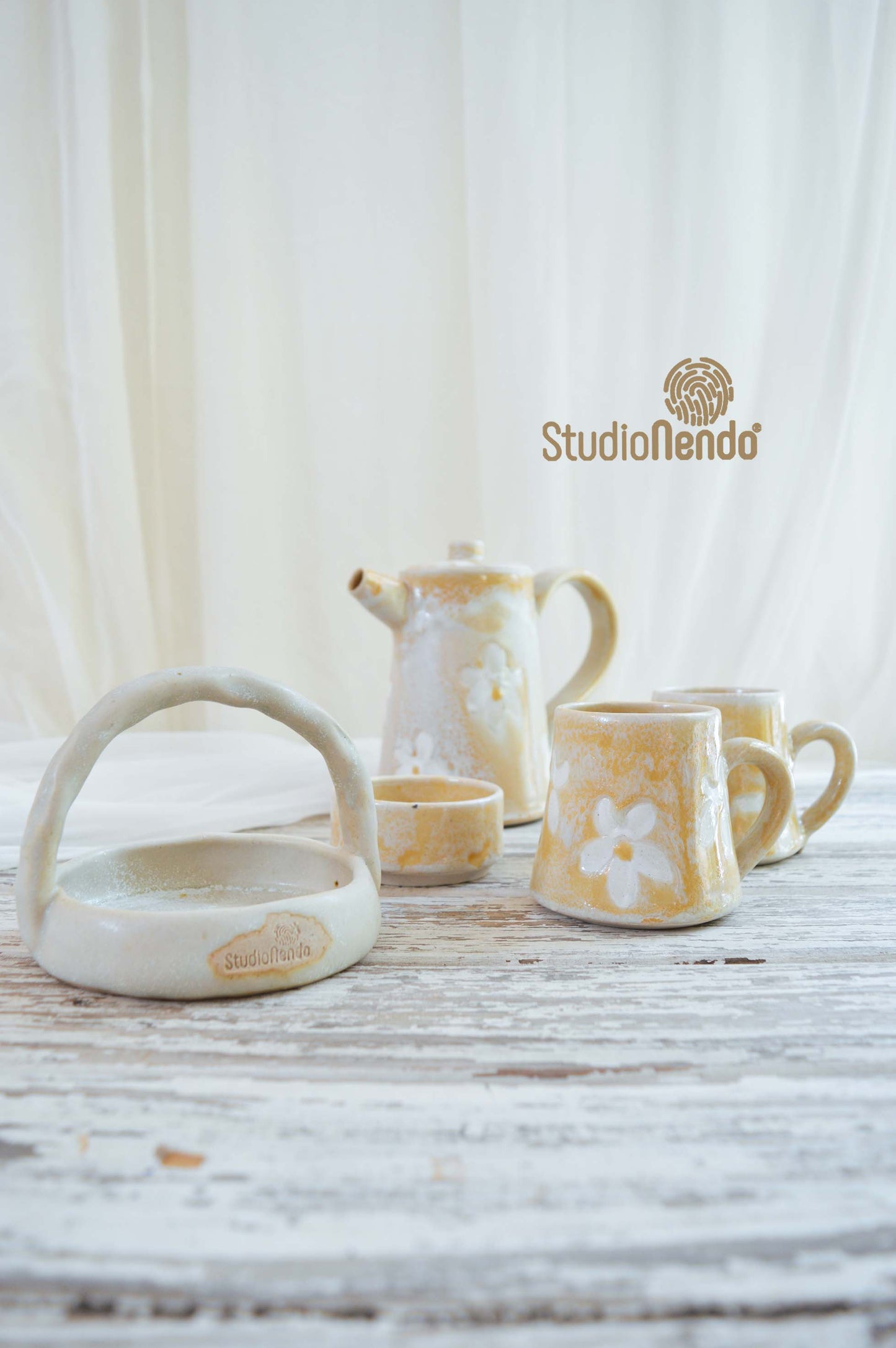 Couples Teaset- Daisy- Textrured Light Mustard