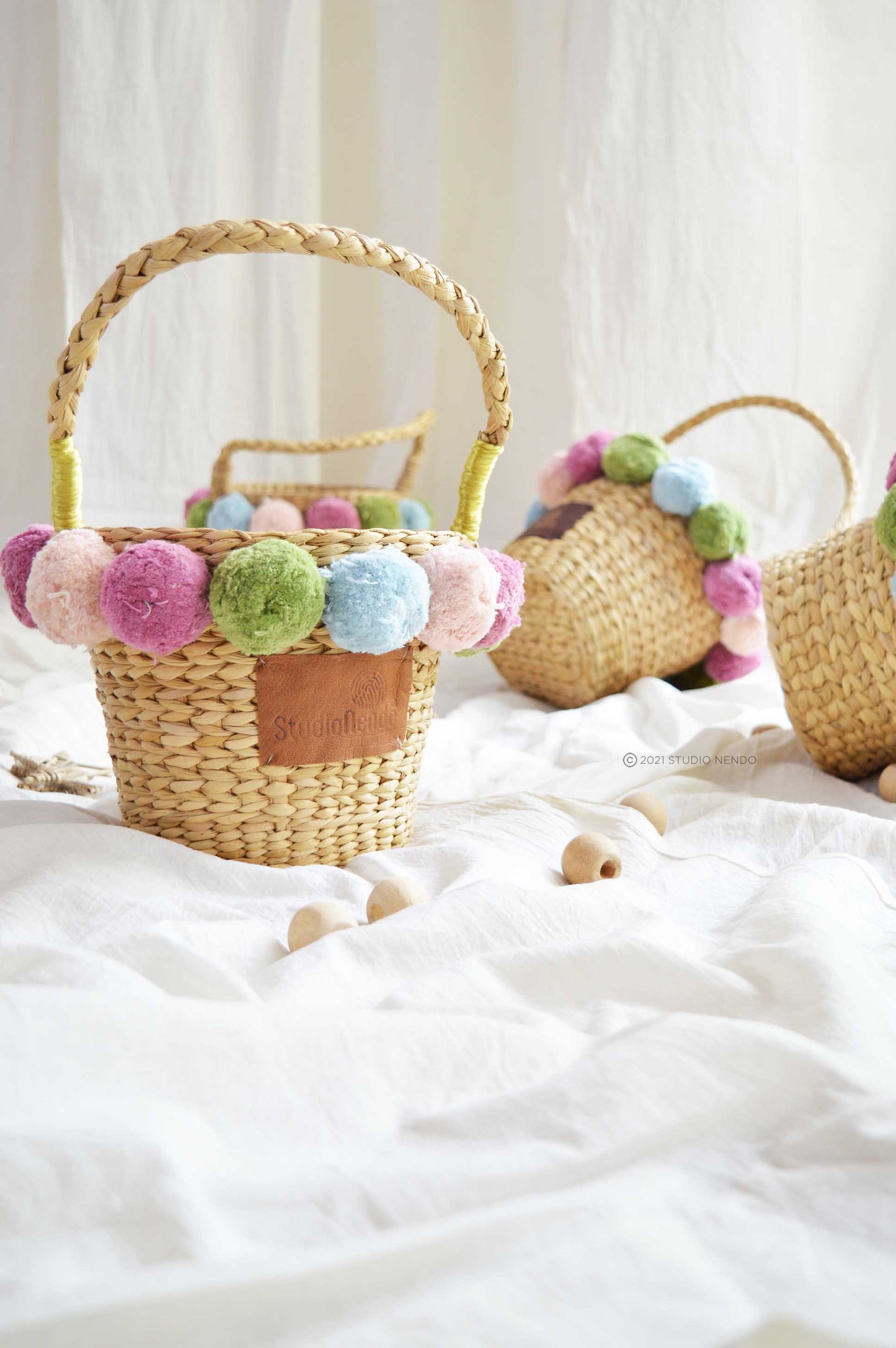 Seagrass PomPom Bucket Basket