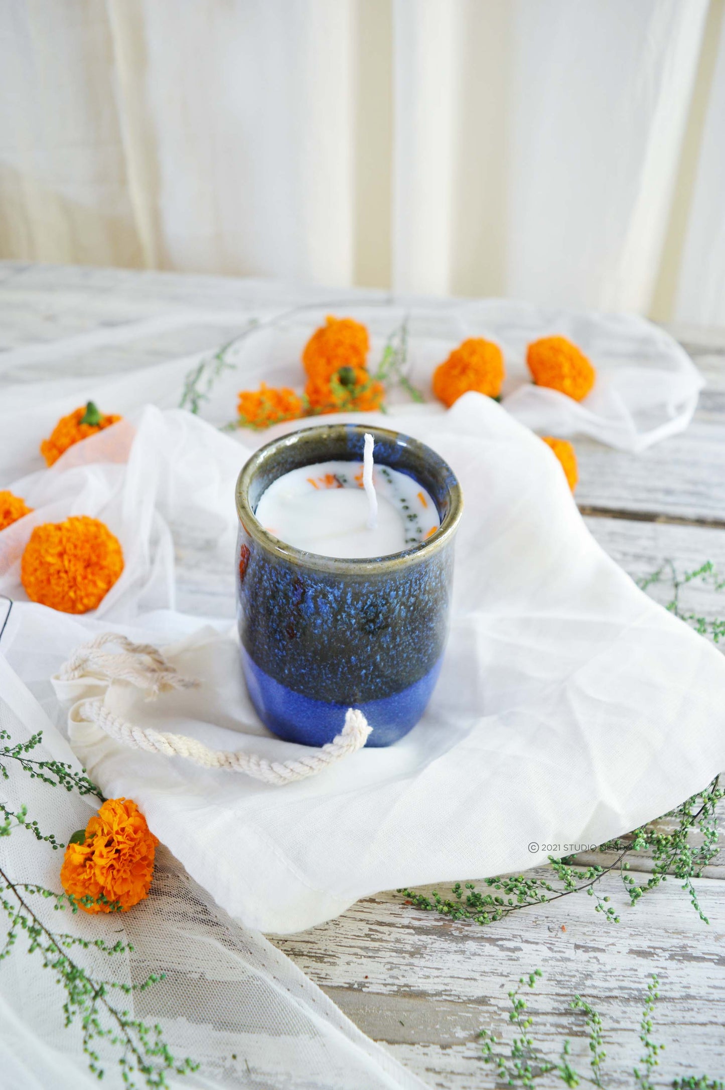 Festive Tumbler Candle- Blue & Amber- Long Burning