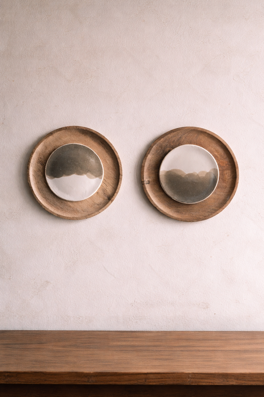 Wall Decor/Wall Plate- Fog - Set of 2