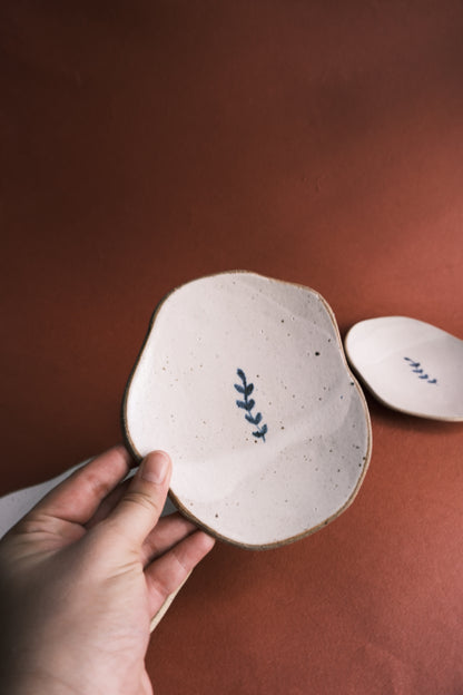 Petal Plate- Leaf Motif- Set of 2