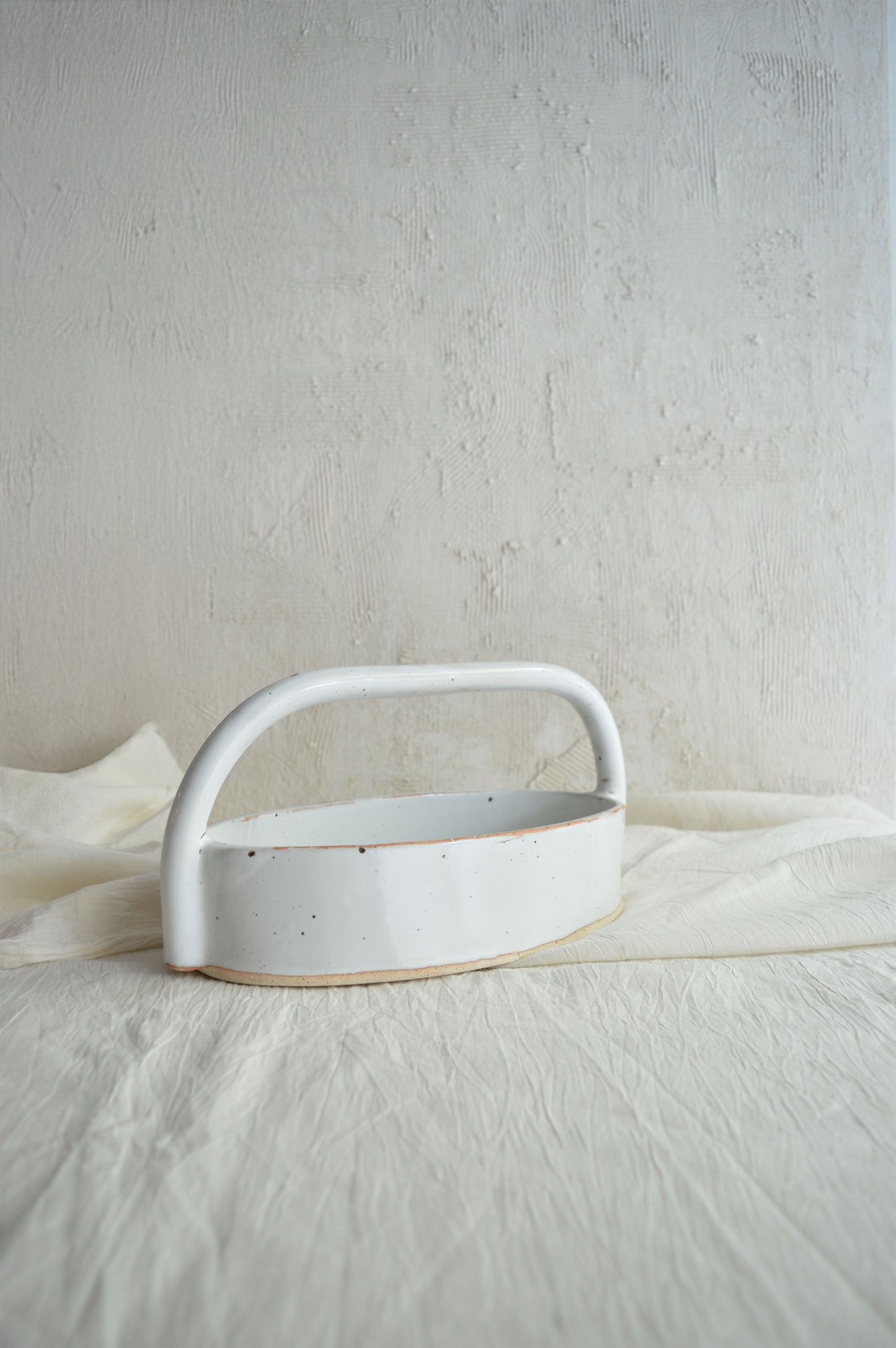 Ceramic Basket- Snow White