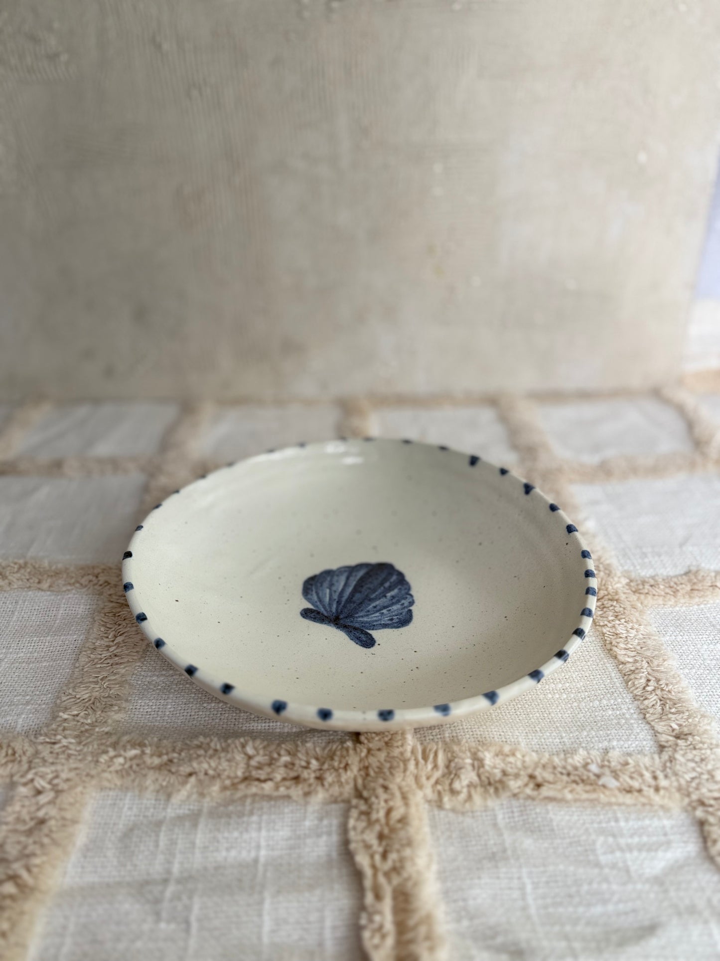 Serving Bowl/ Dinner Bowl- Seashell