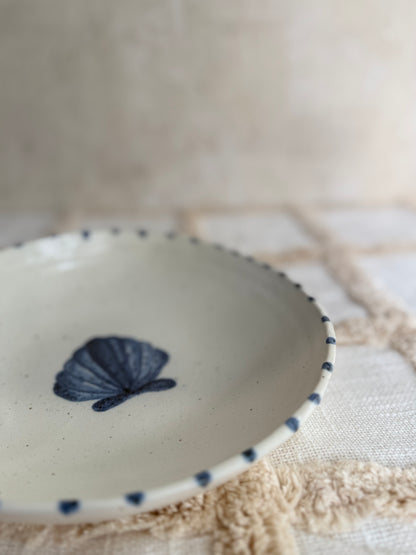 Serving Bowl/ Dinner Bowl- Seashell