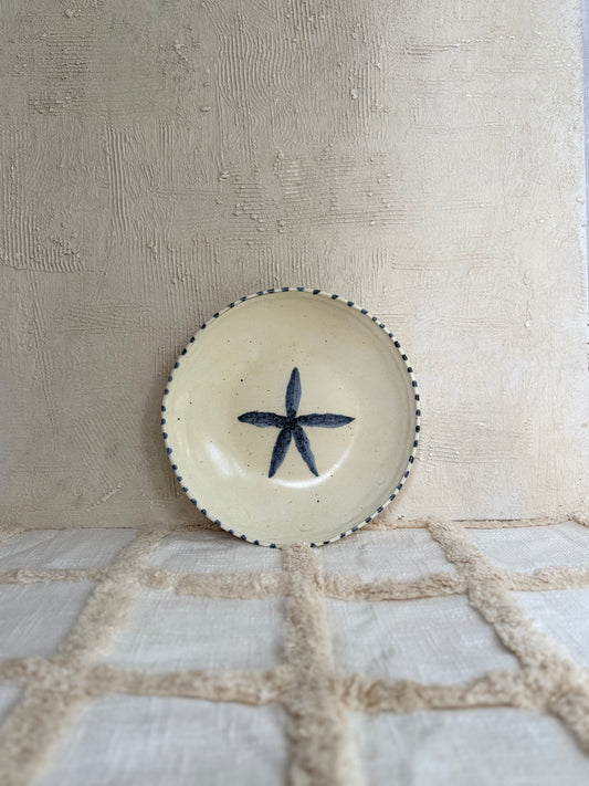 Serving Bowl/ Dinner Bowl- Starfish