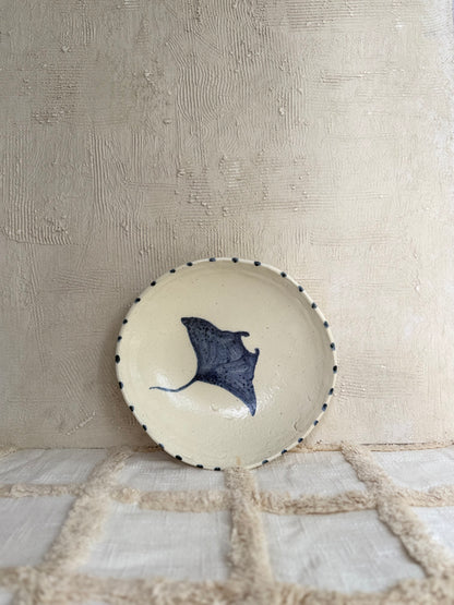 Serving Bowl/ Dinner Bowl- Mantaray