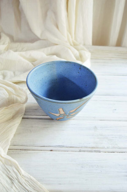 DEEP SERVING BOWL- MEDIUM- MATT BLUE