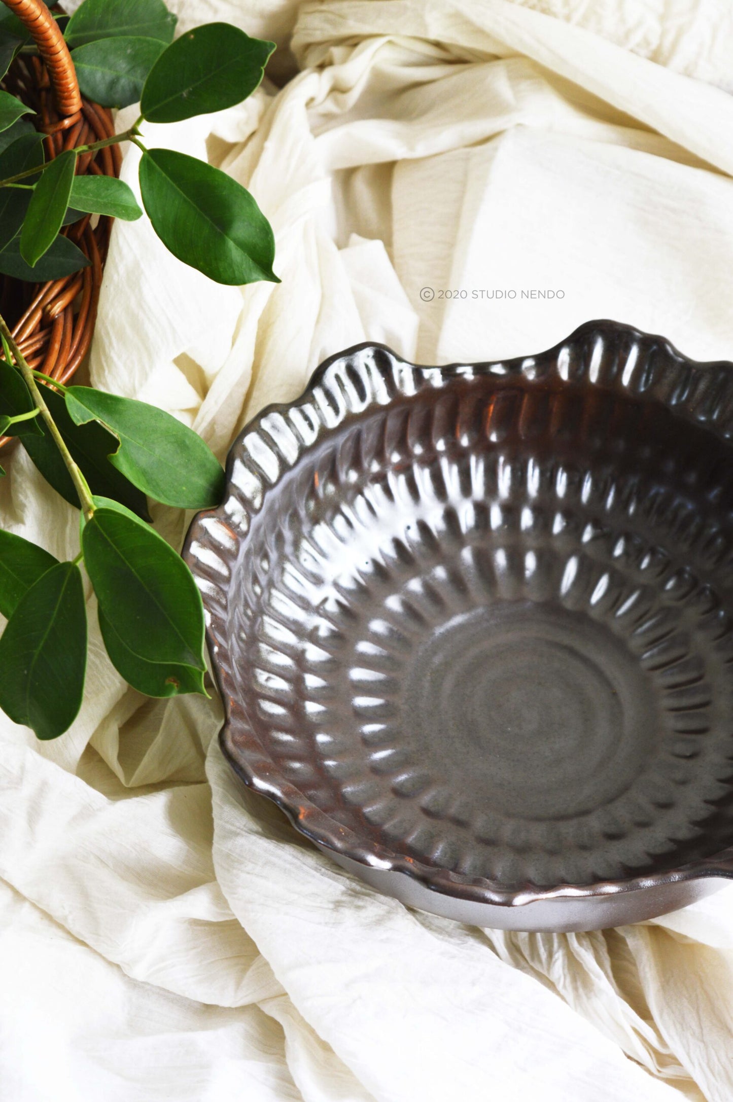 FRUIT BOWL- GIANT FLOWER SERIES- DARK CHOCOLATE