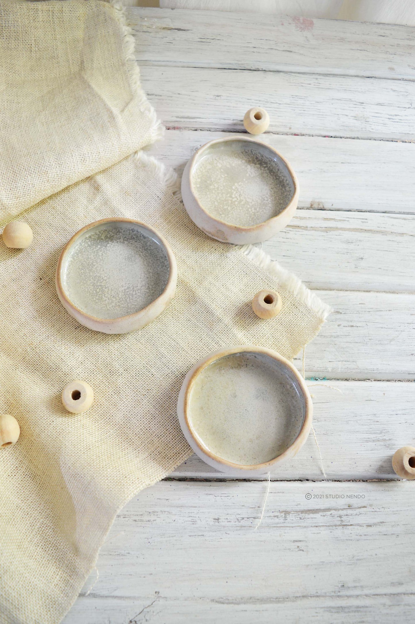 PINCH BOWLS FOR SIDES AND DIPS- MOTTLED BEIGE