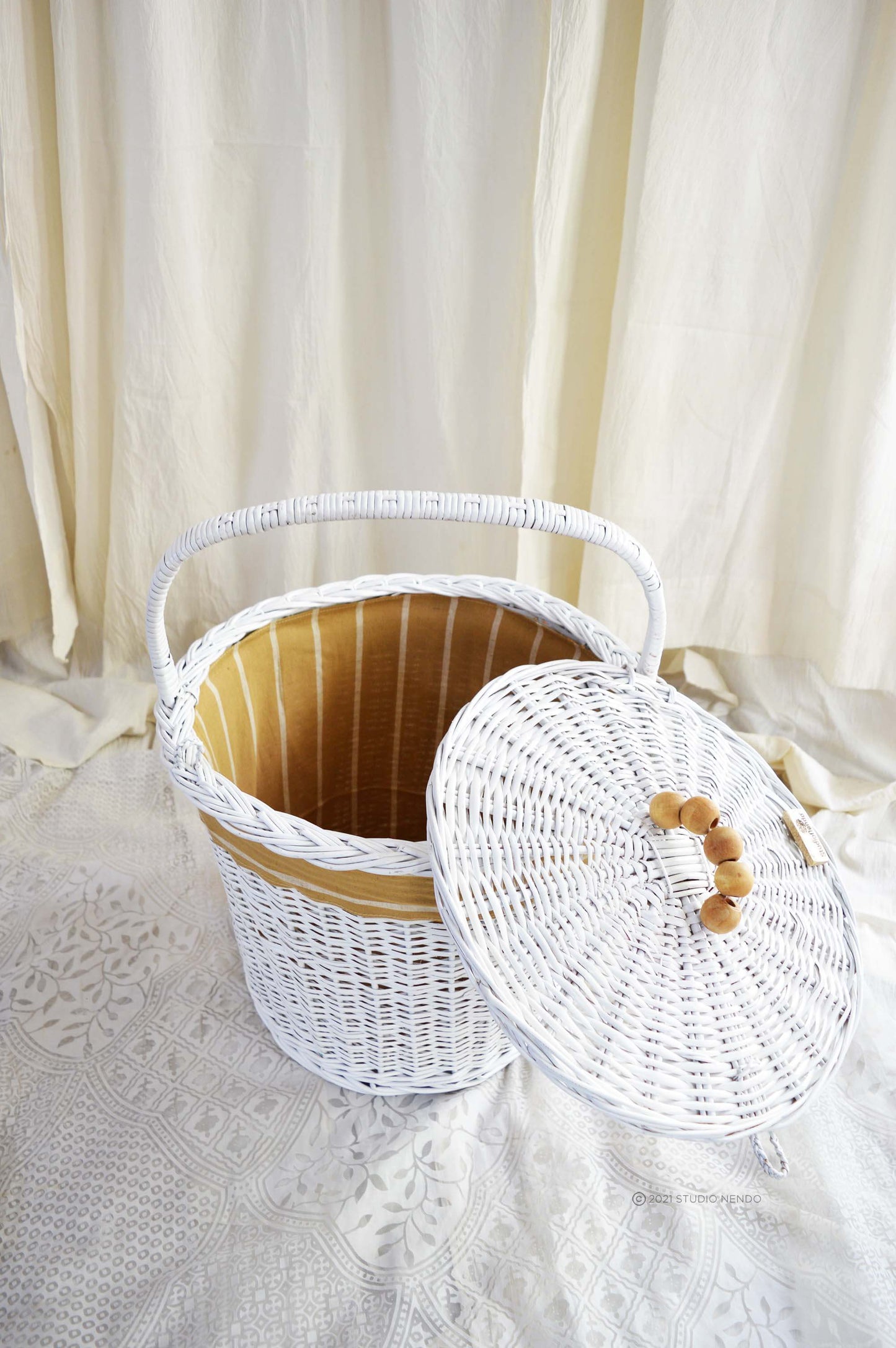 White Wicker Picnic Basket