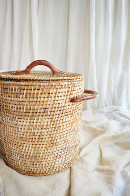 Cane Laundry Basket with Cane Lid- Large
