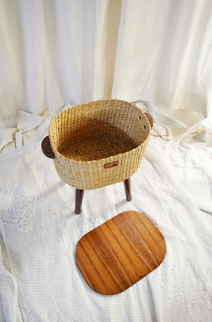 Sea Grass Standing Oval Basket- Medium