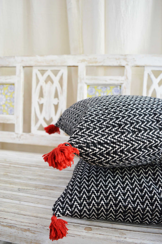 HANDMADE JACQUARD CUSHION COVER- TEXTURED BLACK