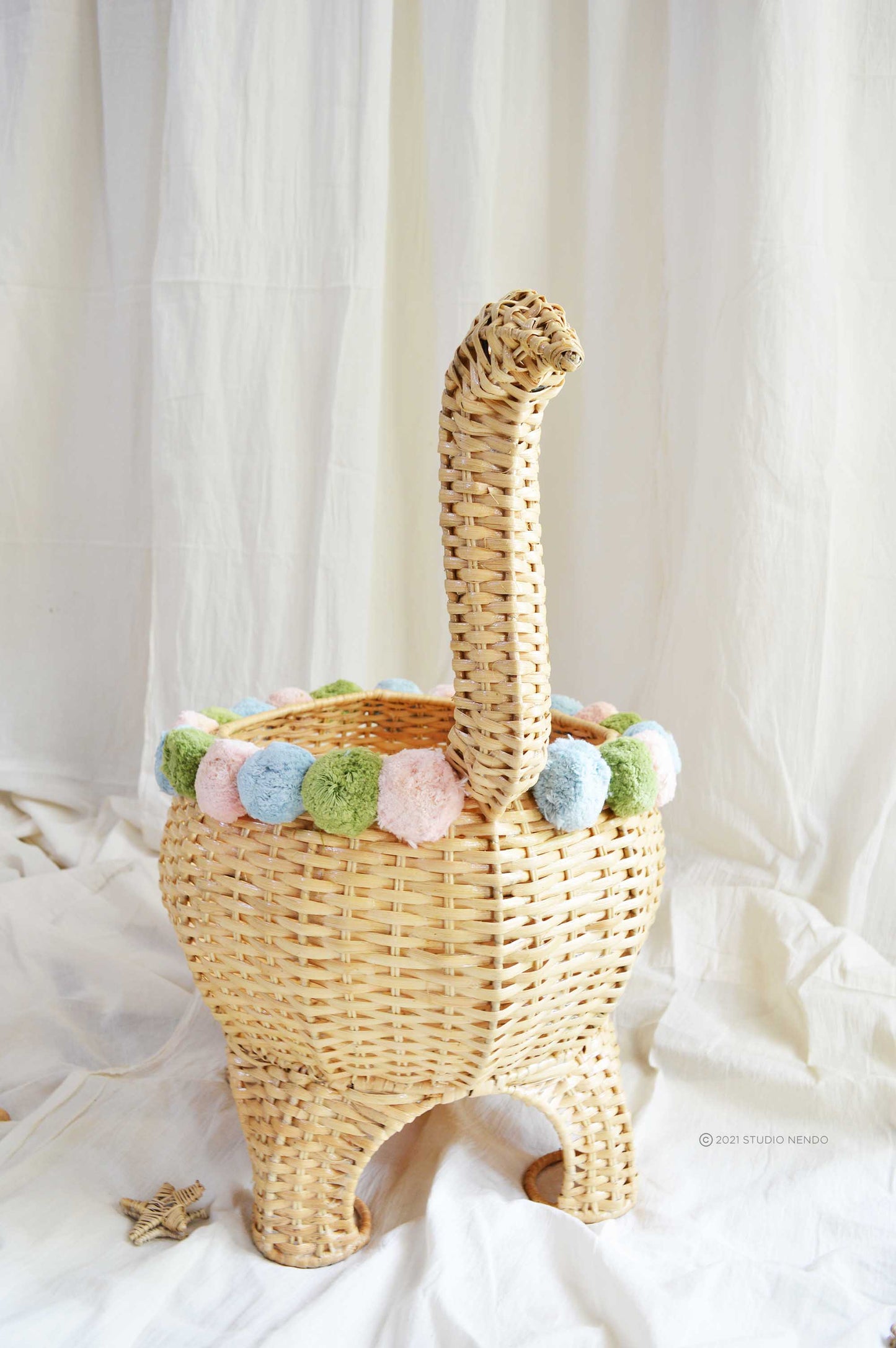 Giraffe PomPom Planter Basket